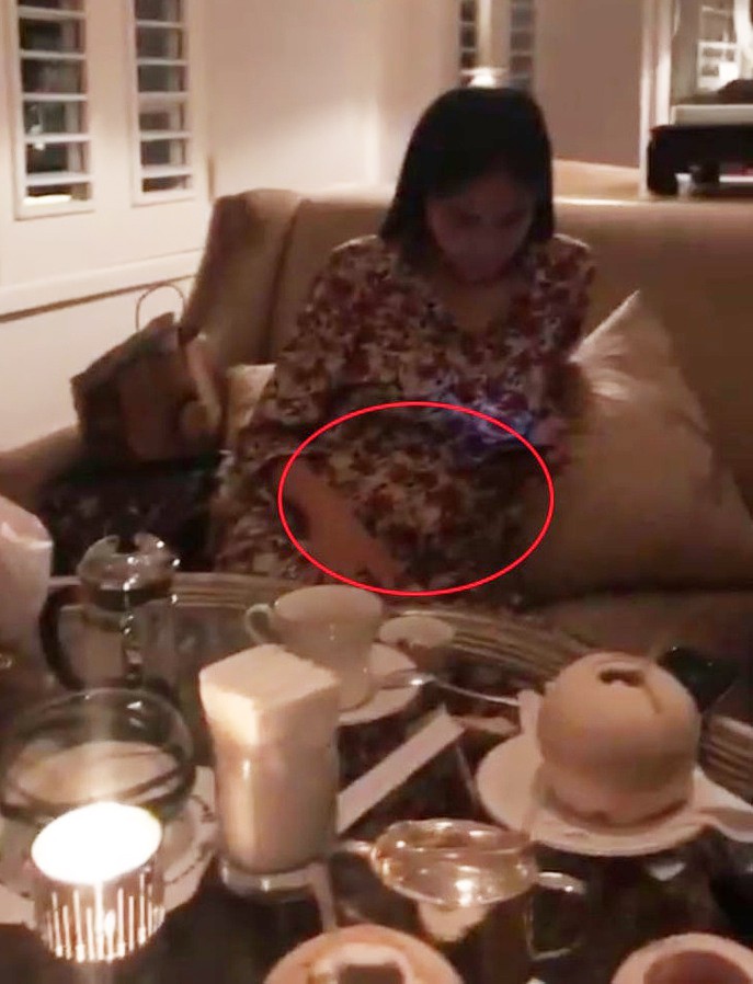 Rộ tin đồn Thuỷ Tiên mang bầu lần 2 khi xuất hiện với vòng eo to bất thường